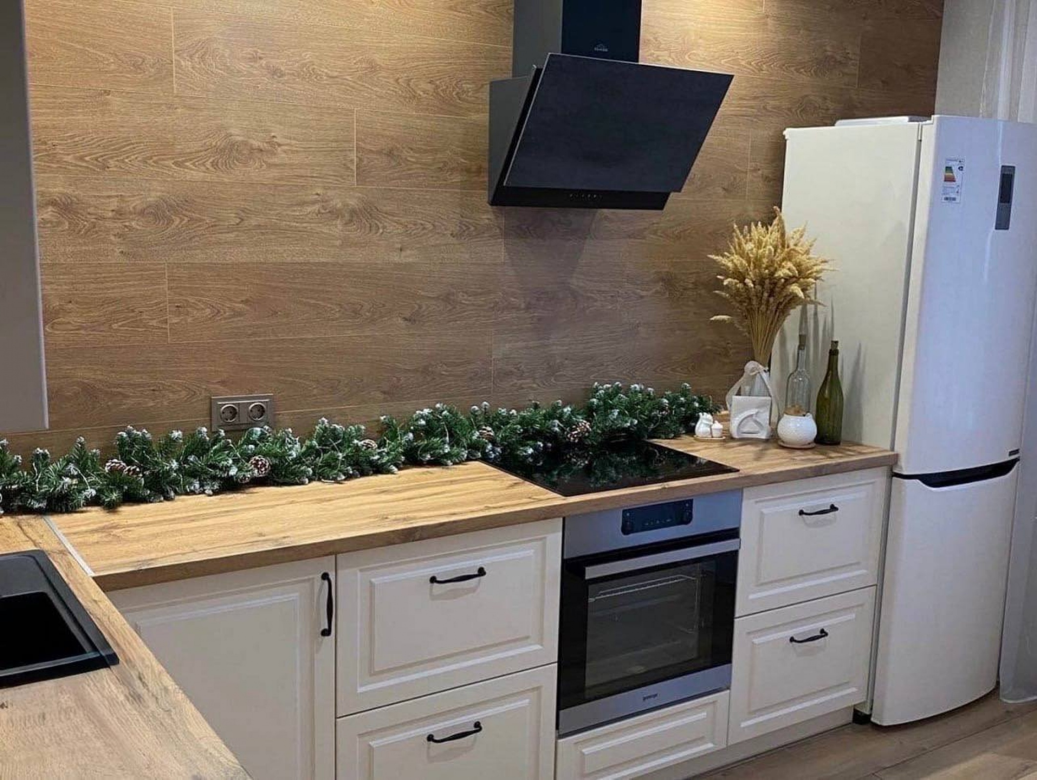 Классическая угловая кухня