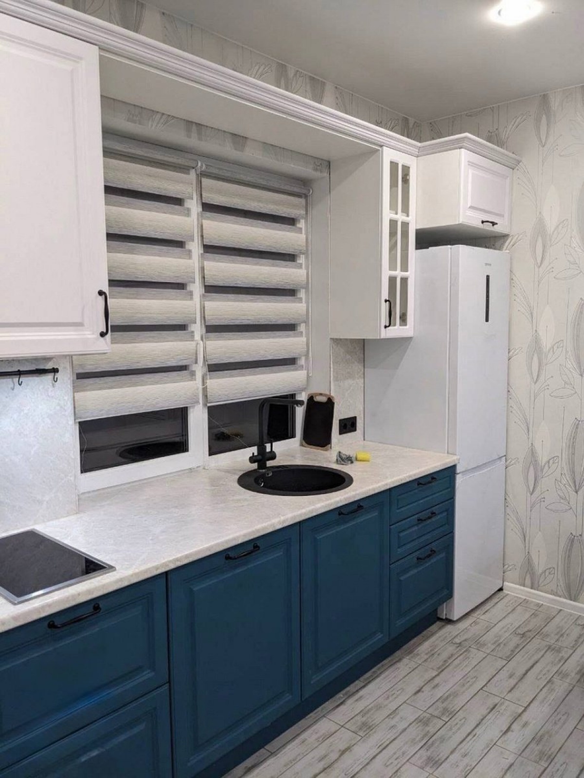 Компактная кухня - Классика в современном исполнении