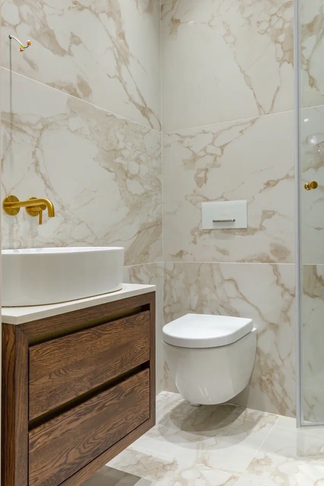 Подвесная тумба под раковину для ванной комнаты из дерева