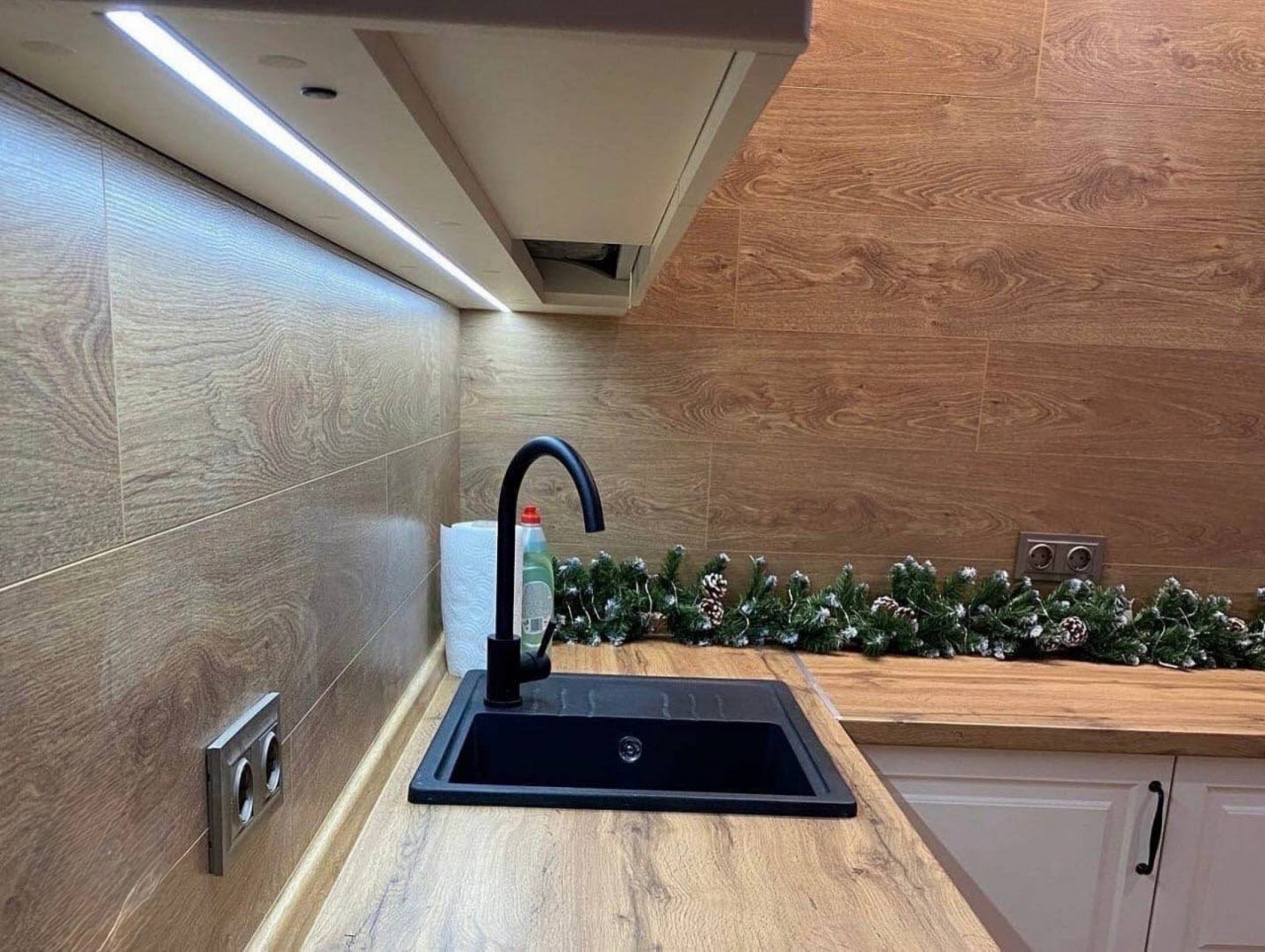 Классическая угловая кухня