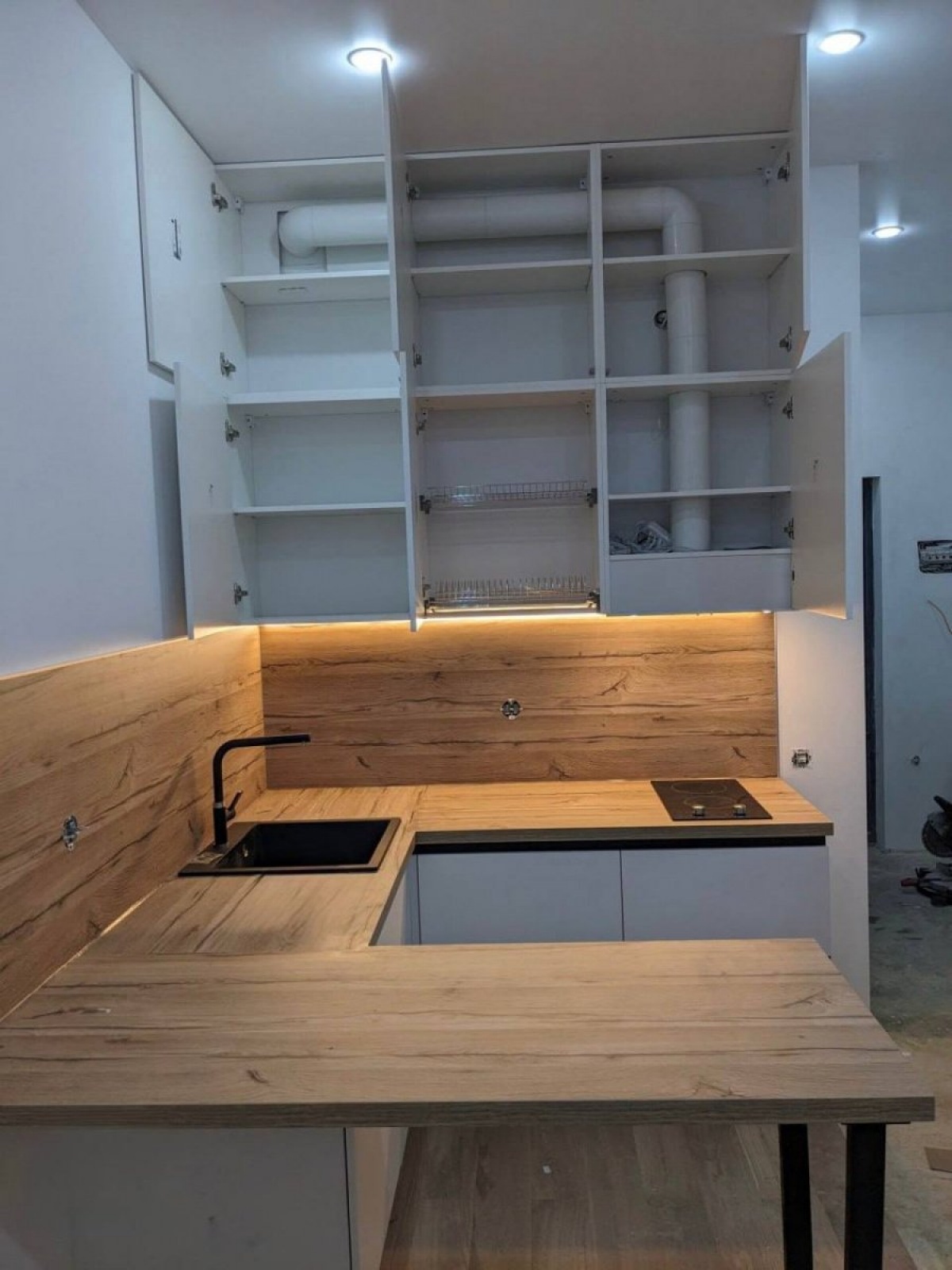 Угловая кухня «Модерн» в Зеленограде