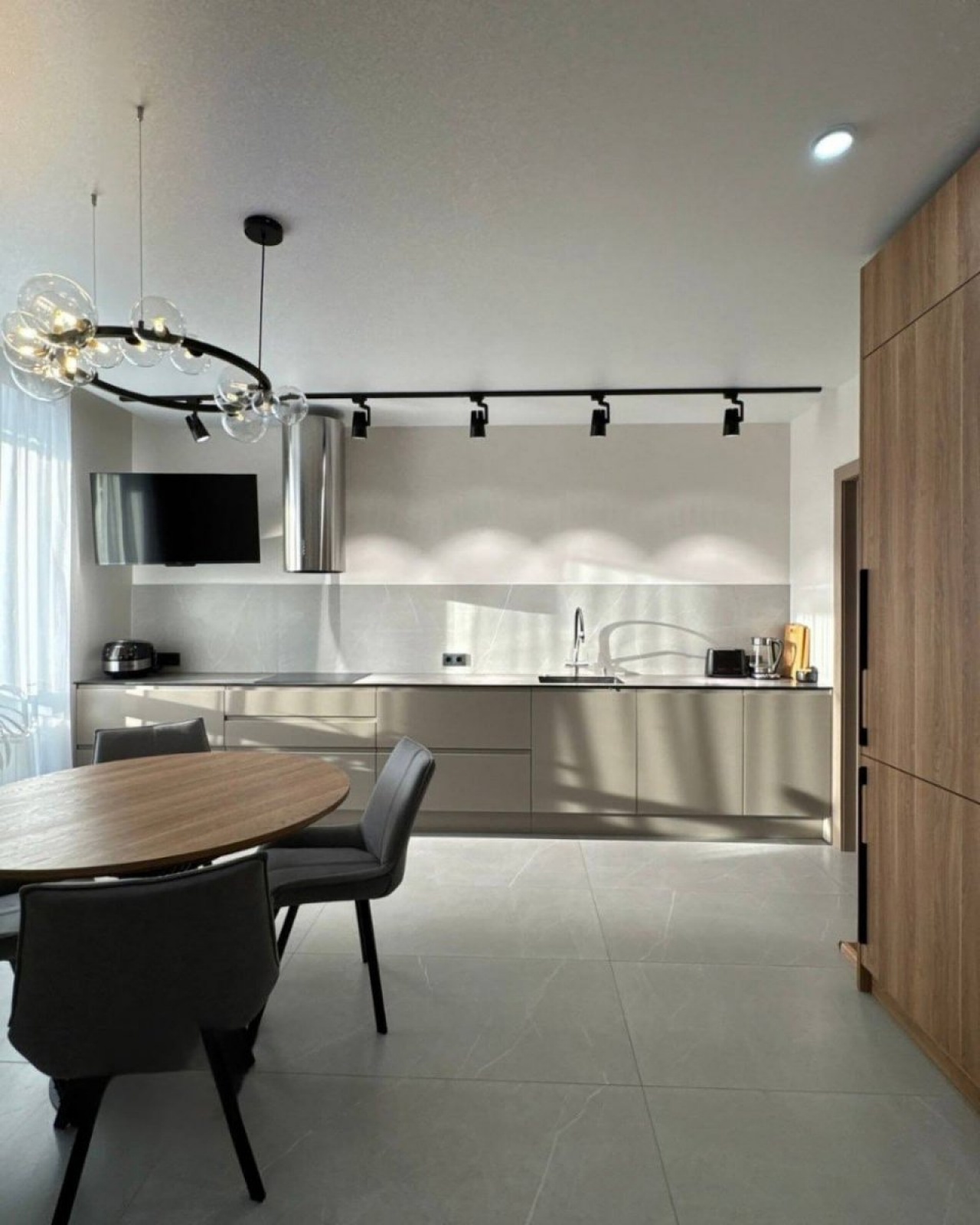 Кухня «Аэрис» в Воскресенске — минимализм и функциональность в каждой детали