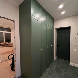 Ищете стильный и функциональный шкаф? Распашной шкаф в эмали в классическом стиле &ndash; это эле...