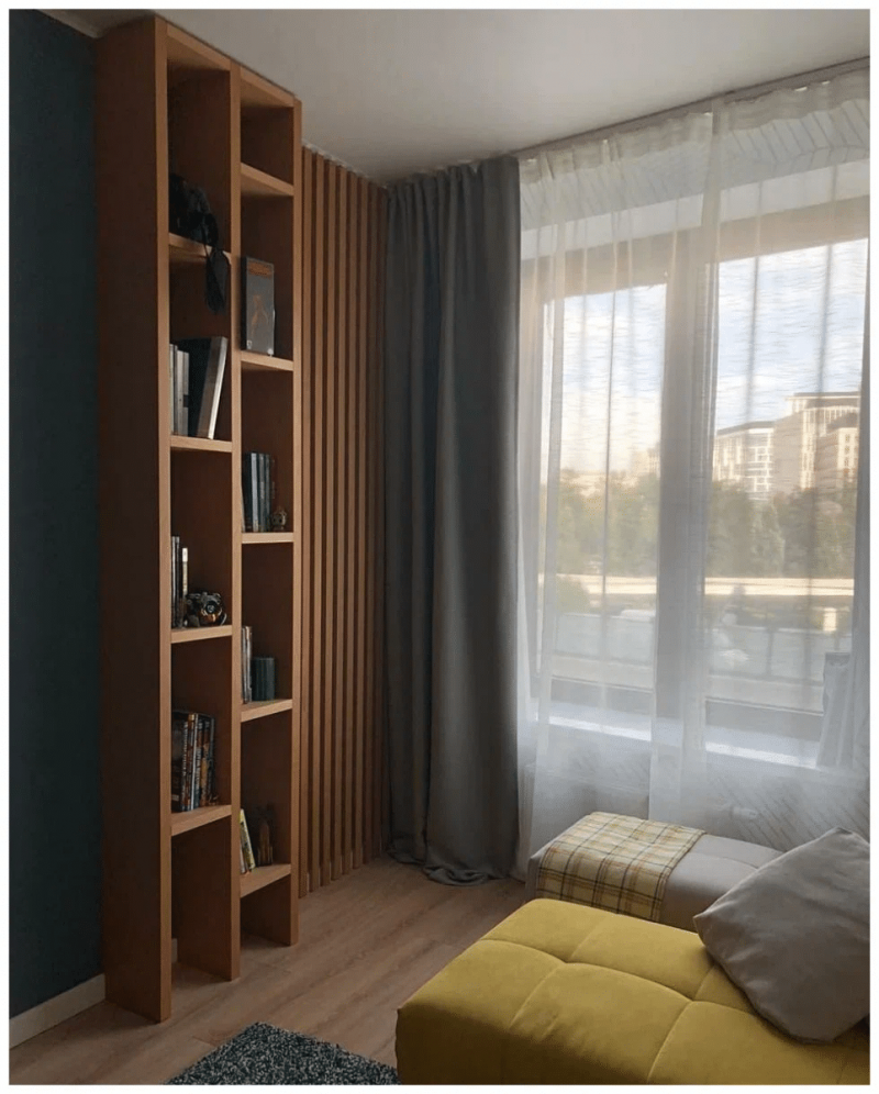 Стеллаж для книг из дерева