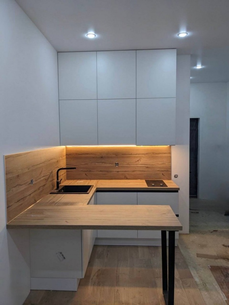 Угловая кухня «Модерн» в Зеленограде