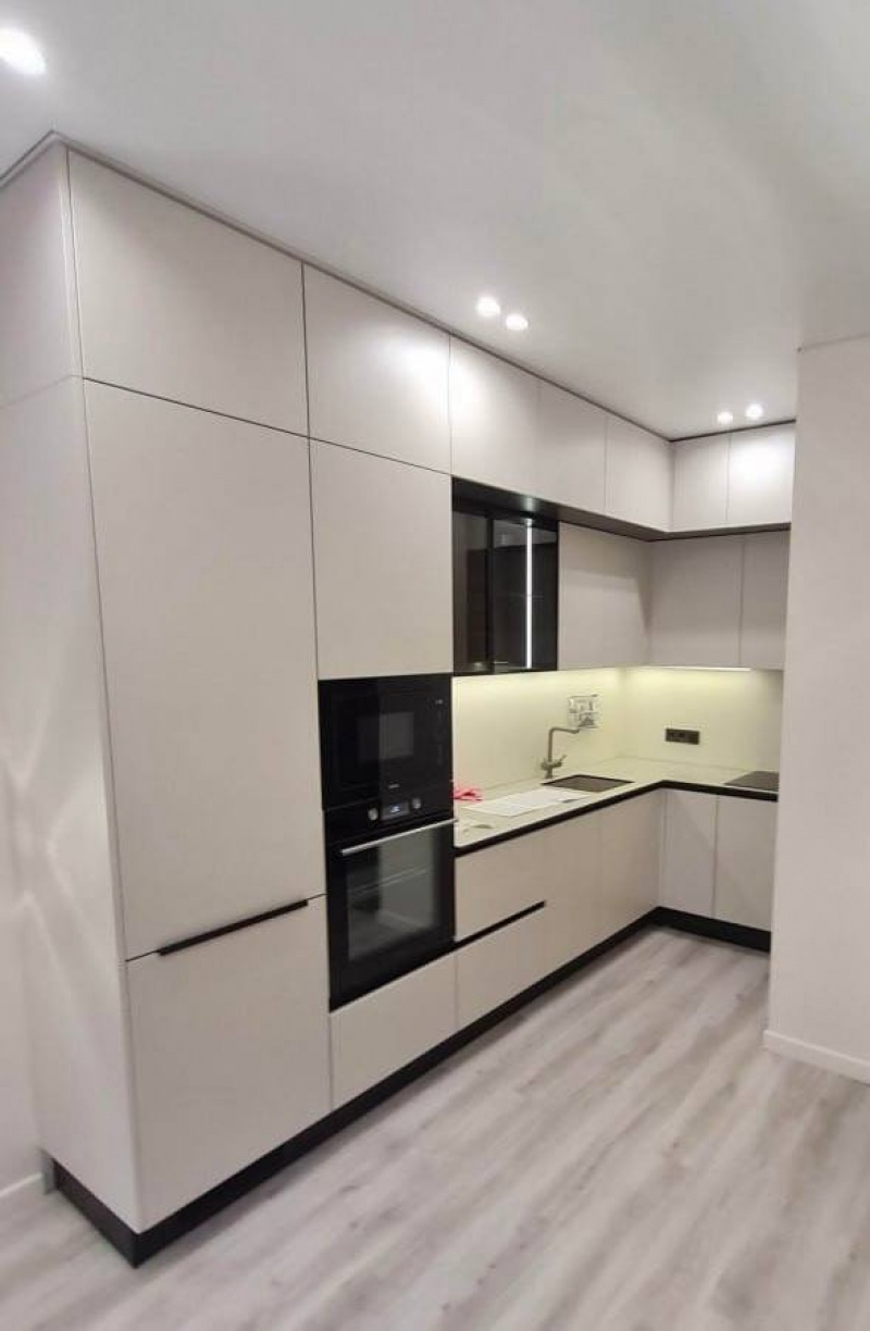 Качественная угловая кухня из МДФ в пленке в городе Егорьевск